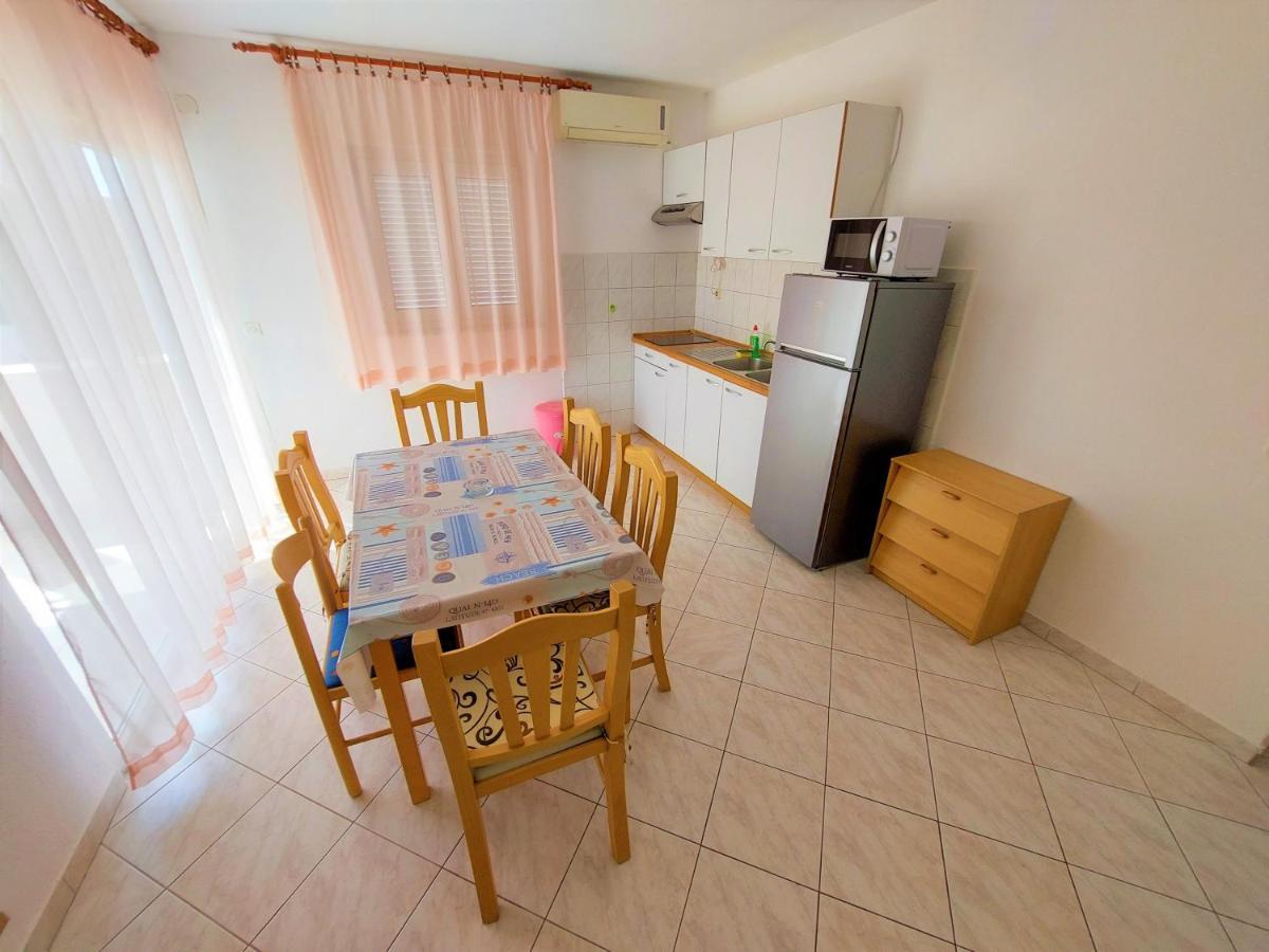 Apartments Neva & Neva Beach House Srima Esterno foto