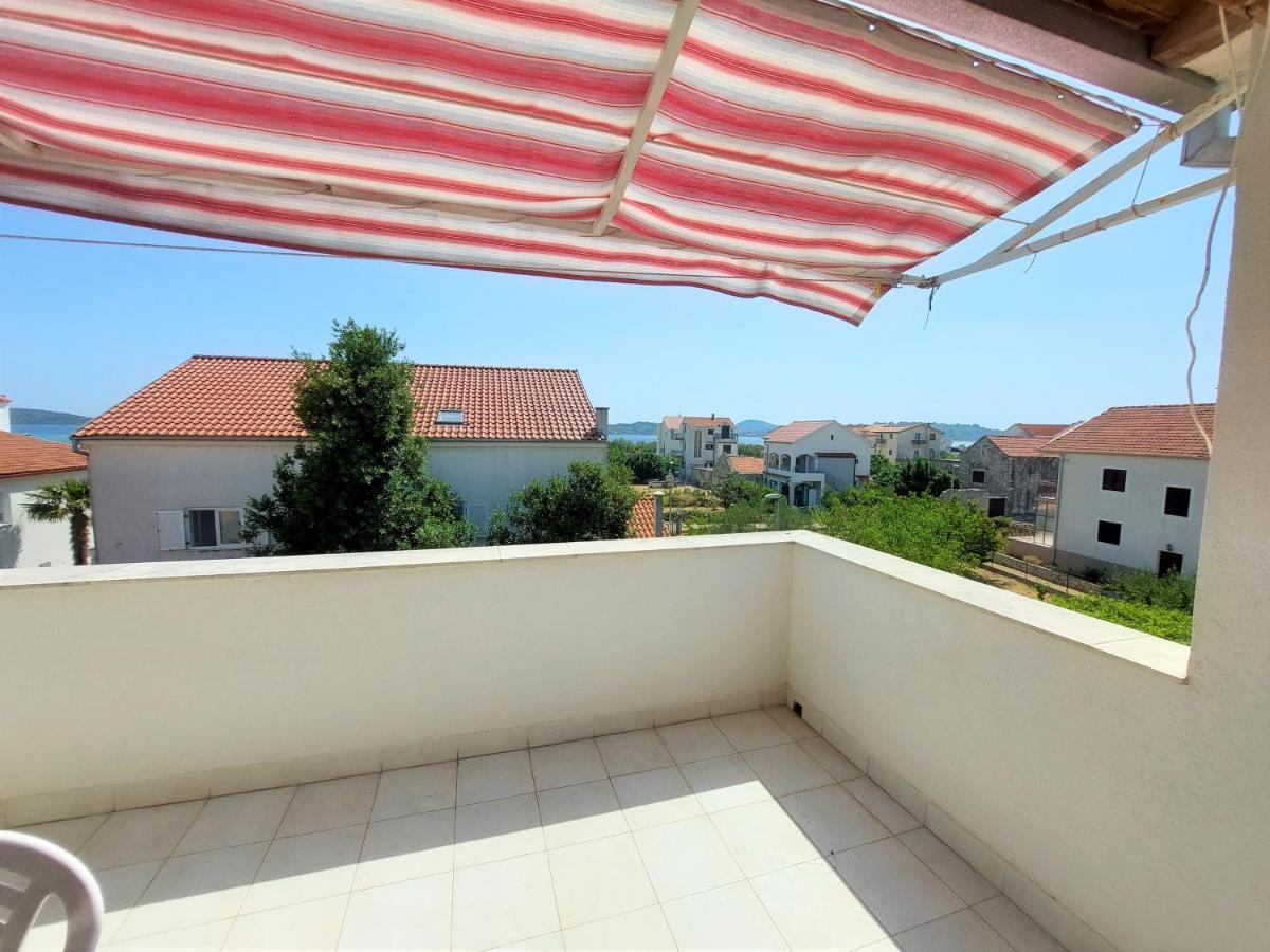 Apartments Neva & Neva Beach House Srima Esterno foto
