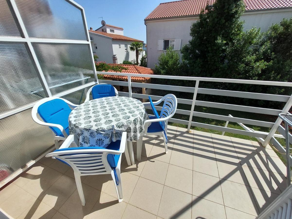 Apartments Neva & Neva Beach House Srima Esterno foto