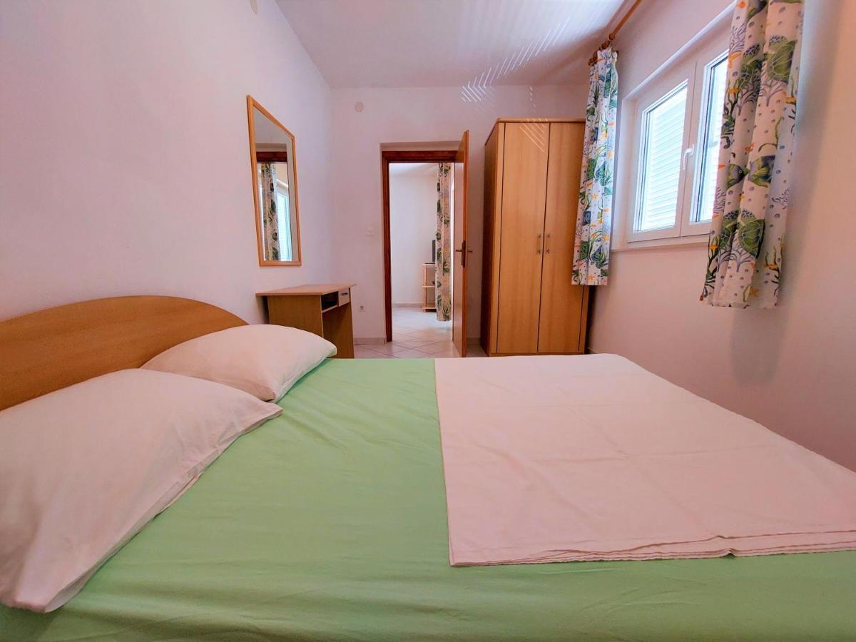 Apartments Neva & Neva Beach House Srima Esterno foto
