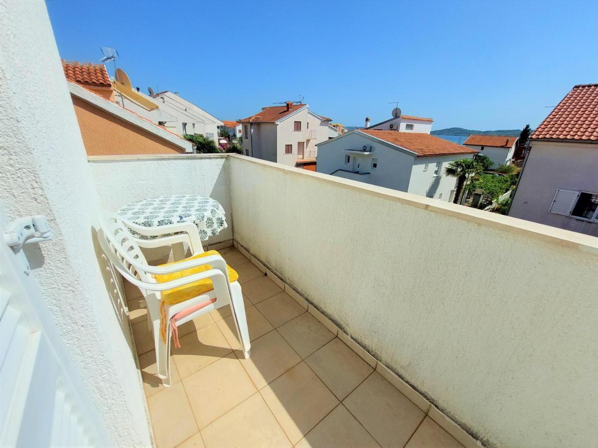 Apartments Neva & Neva Beach House Srima Esterno foto
